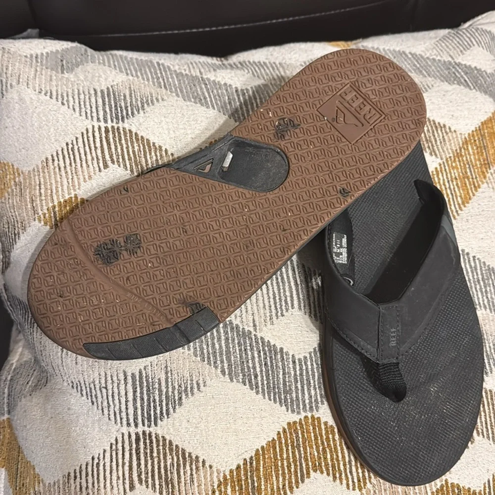 Reef Men’s Fanning Black Sandals Flip Flops
